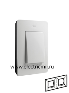 Изображение 8200620-200 Рамка на 2 поста, белый, черное основание, 82 Detail